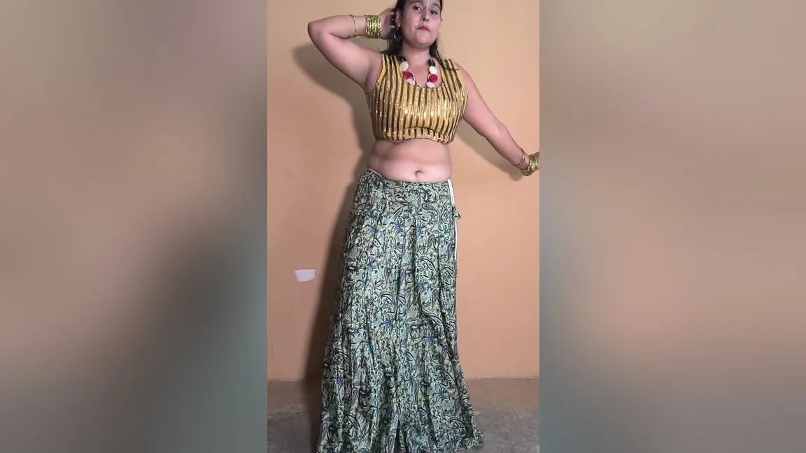 Desi Bhojpuri Nude Dance