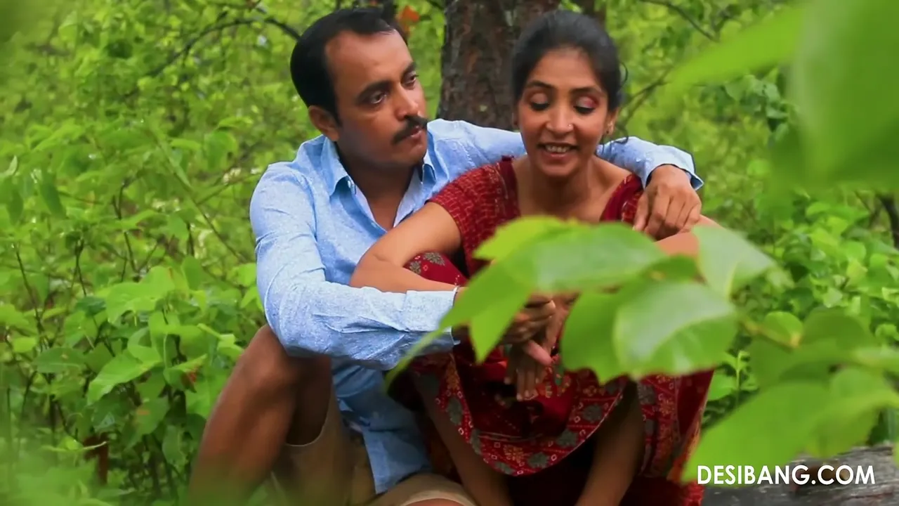 Horny Desi Wife Does 69 After Long Time In The Jungle On A Rainy Day By With Desi Bang