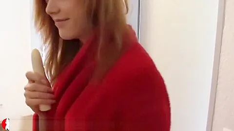 Amateur teen 18+ Anny bei der Massage