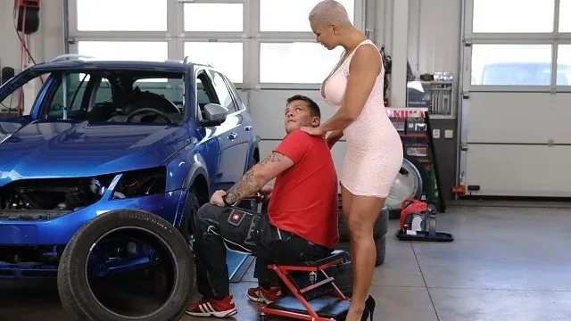 RIM4K. Only good anilingus by remarkable lady can cheer man up