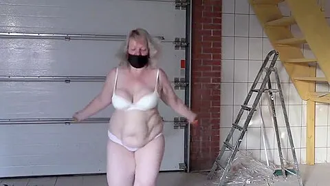 Jumping Rope Shaking Big Natural Tits Mature Bbw