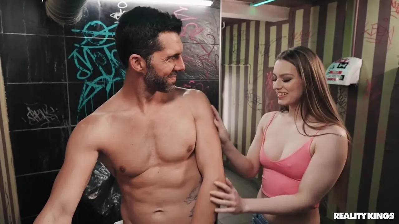 Amirah Adara Gets Surprised By Huge Dick