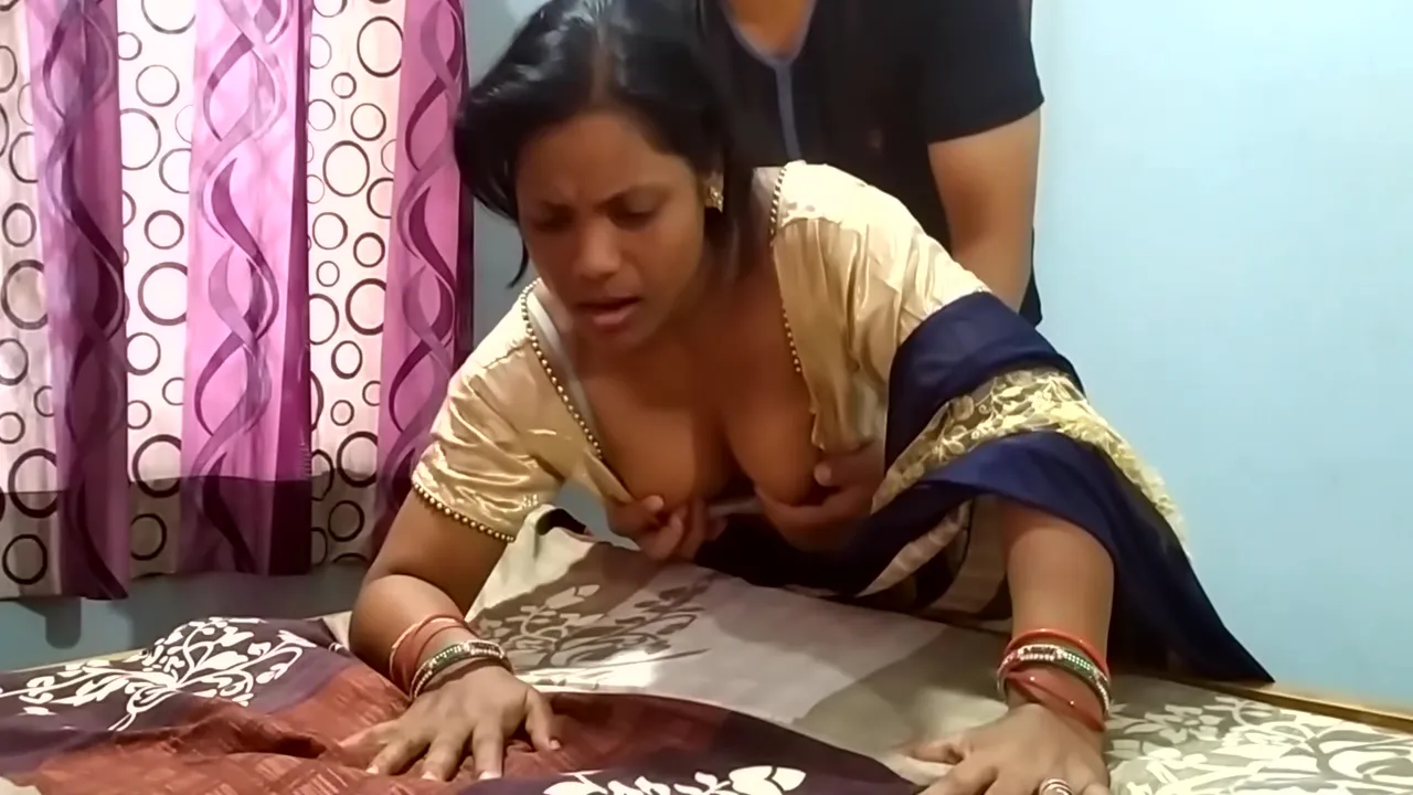 Hot Office Staff Romantic Sex Secretly With Manager With Hindi Sex
