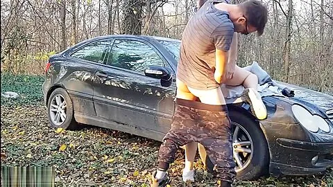 Quick Sex in Forest on my Mercedes-Benz with Cum in her Mouth !