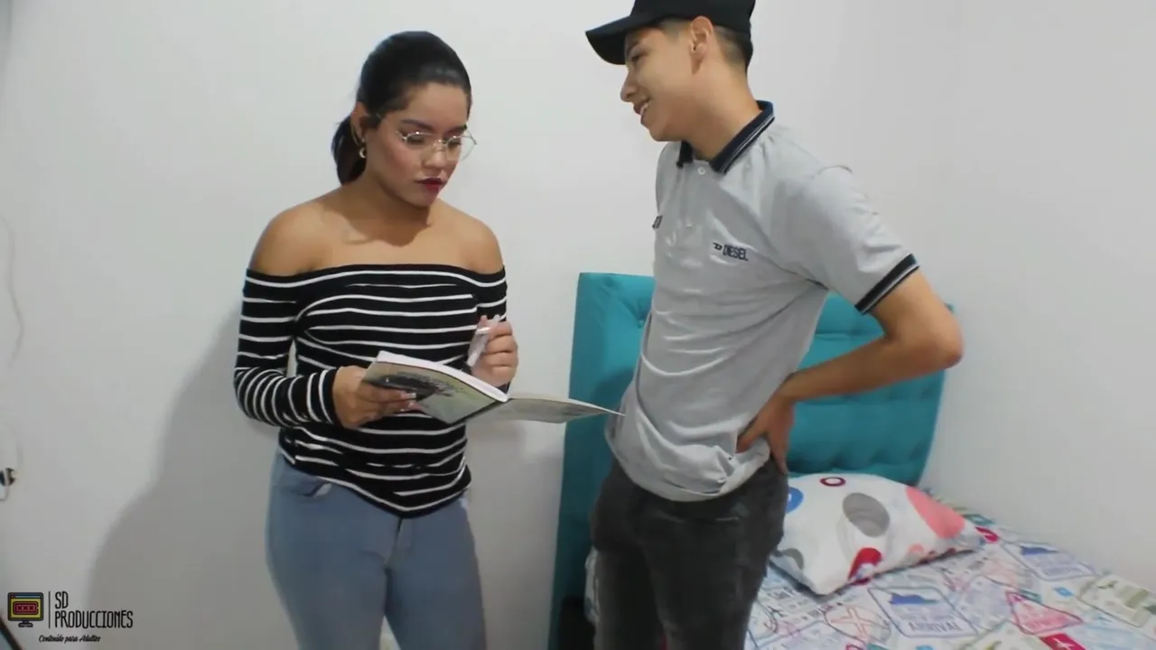 Horny Brunette Being Fucked By A Big Cock - 1 - Porn In Spanish