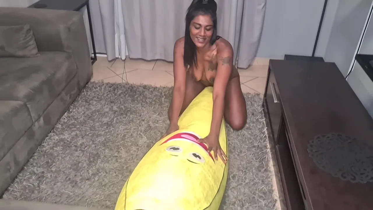 Tattooed Desi Slut Humps A Big Banana, Close Ups