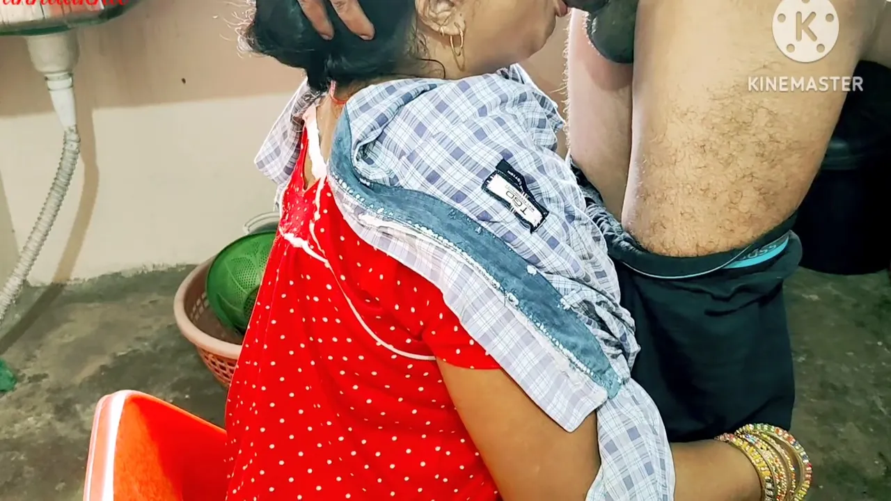 Hindi Sex - Indian Stepmommy Dirty Annus Big Cock Fucked By Big Black Cock And Taking Deep Cock In Throat