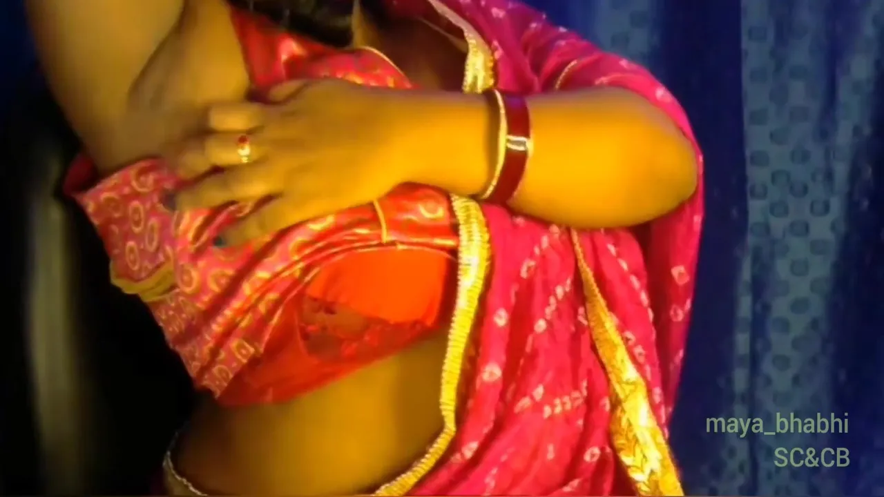 Desi Girl Getting Excited In Sex
