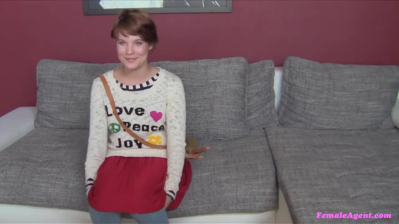 Female Agent - Cynthia Sandra