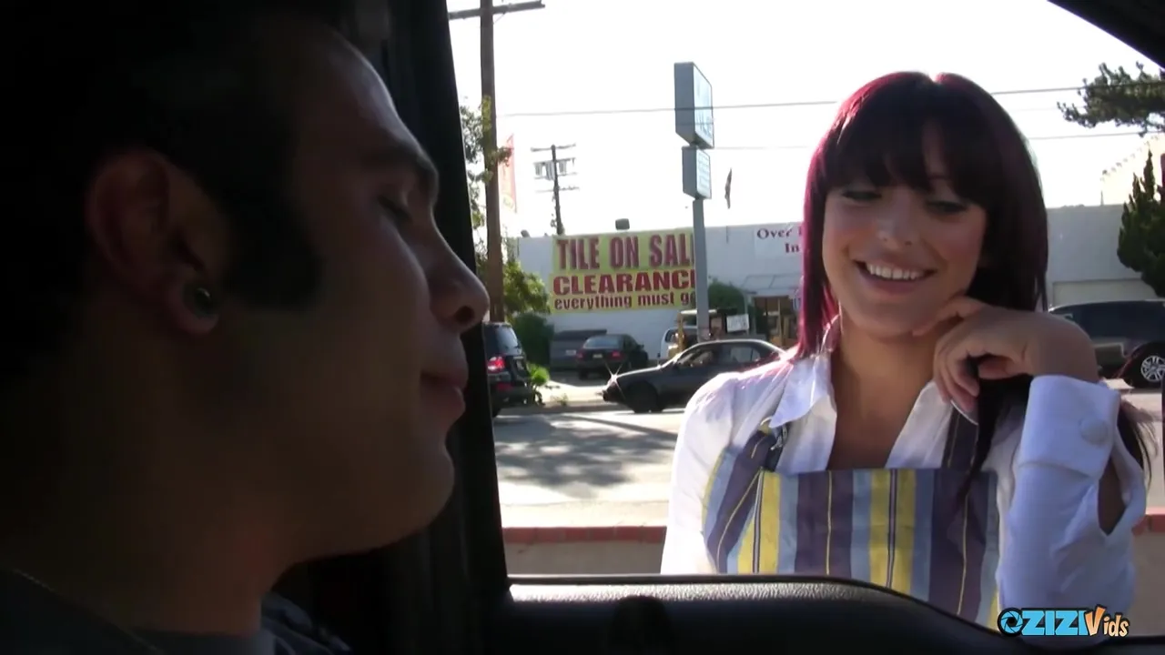 Taking A Pounding From A Guy Who Picked Her Up Is What The Brunette Likes