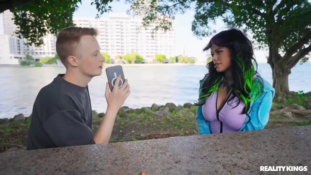 Naughty Milf Smutty Xxx Clip