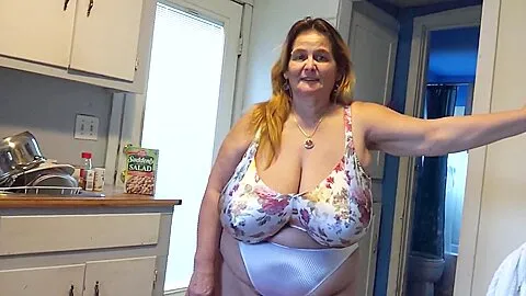 Sarah - bbw mature 2