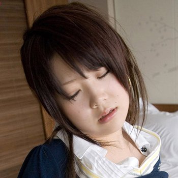 Aki Nagase model profile page