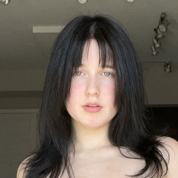 Alana Rose model profile page