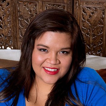Bri Love model profile page