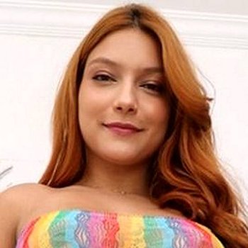 Brida Nunes model profile page