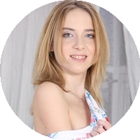 Isabel Stern model profile page