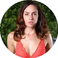 Jaimie Vine model profile page