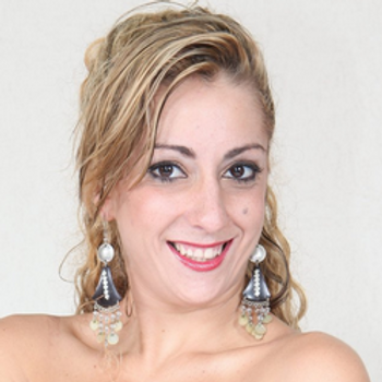 Julia Fontanelli model profile page