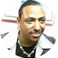 Julian St Jox model profile page