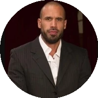 Karlo Karrera