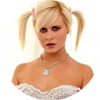 Kelly Surfer model profile page