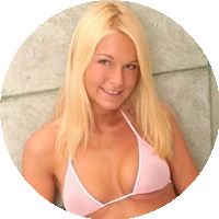 Nikki Sun model profile page