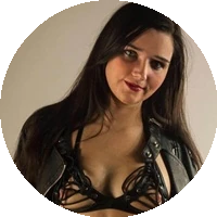 Pixiee Little model profile page