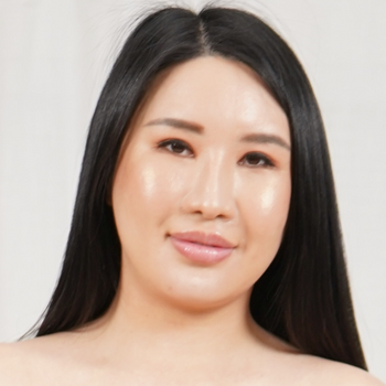 Suki Sin model profile page