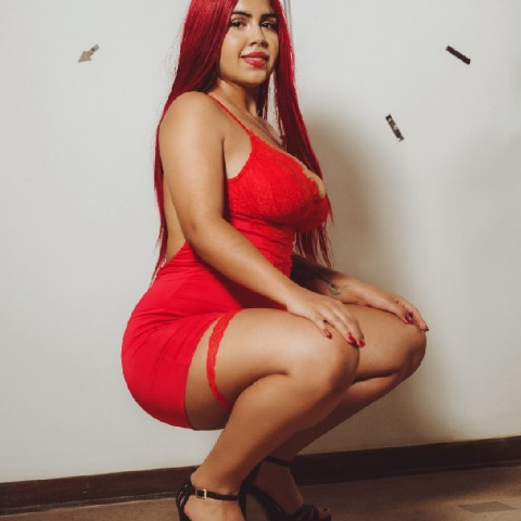 Xara Rouxxx model profile page