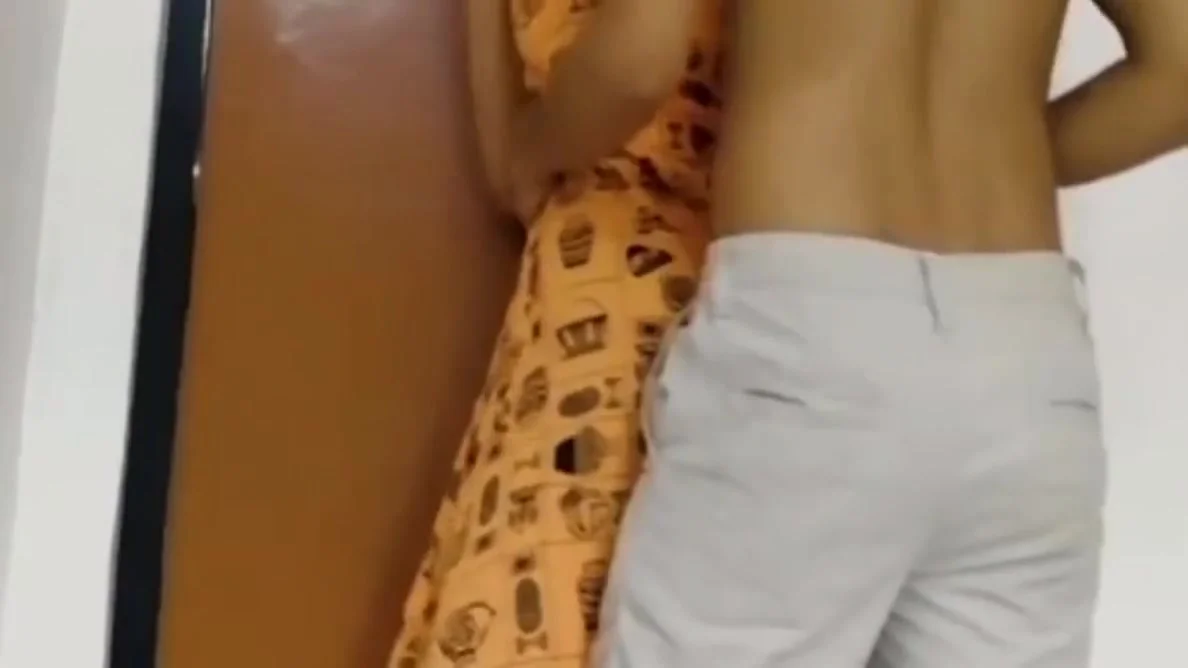 Virgin Cute Girl Ko Paheli Bar Choda