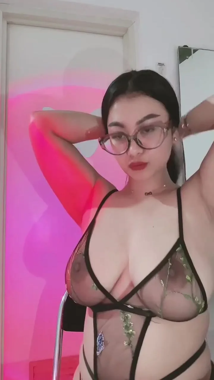 Woman Showing Off Her Sloppy Body In Front Of The Camera