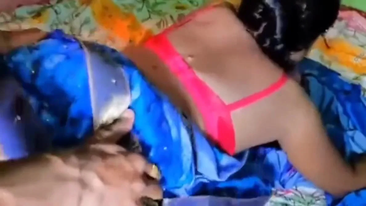 Padosi Ki Wife Ke Sath Sex Kiya Raat Bhar