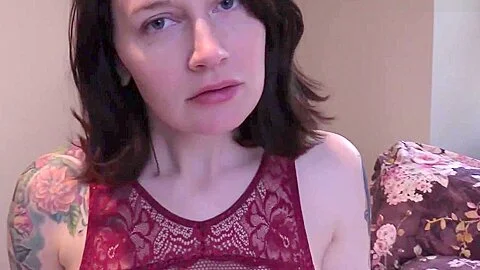 Bettie Bondage - Valentine's Day Mix-Up with Step mom