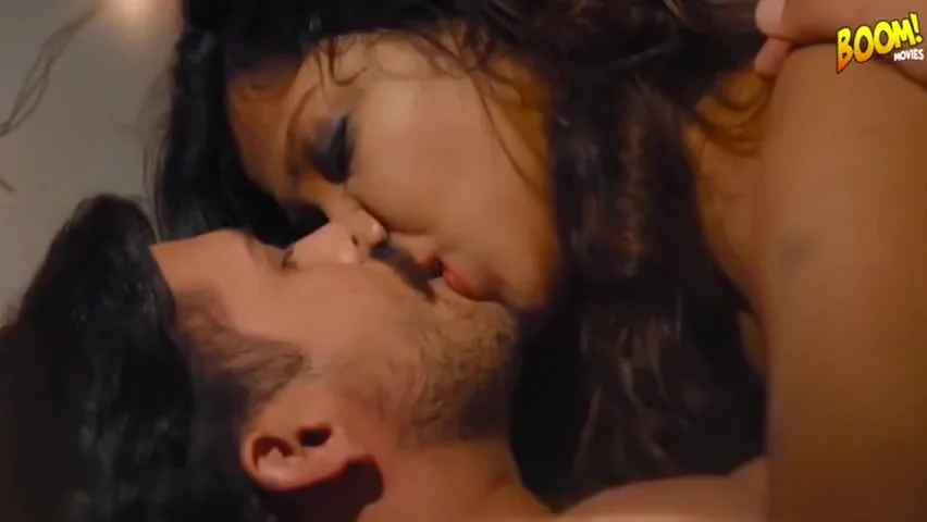 Bhabhi Kissing Videos