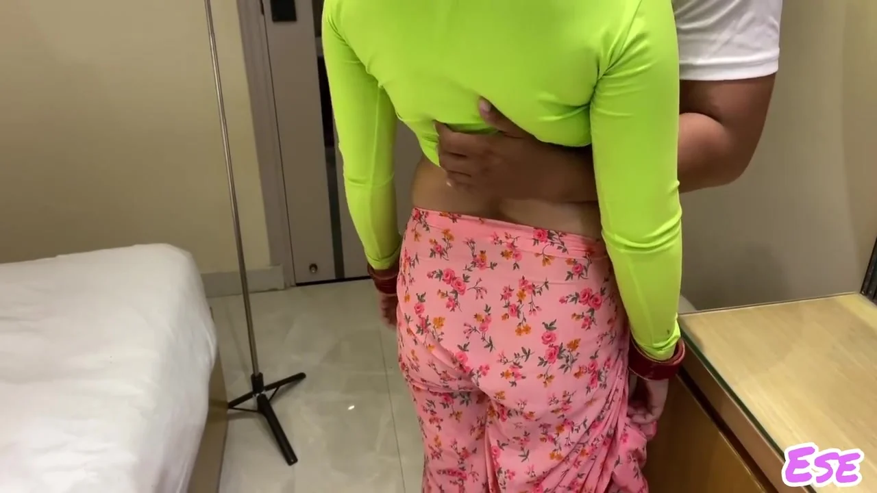 Stepmom Ko Kiya Tension Free From Paying Off Bills And Jamakar Chudai Ki