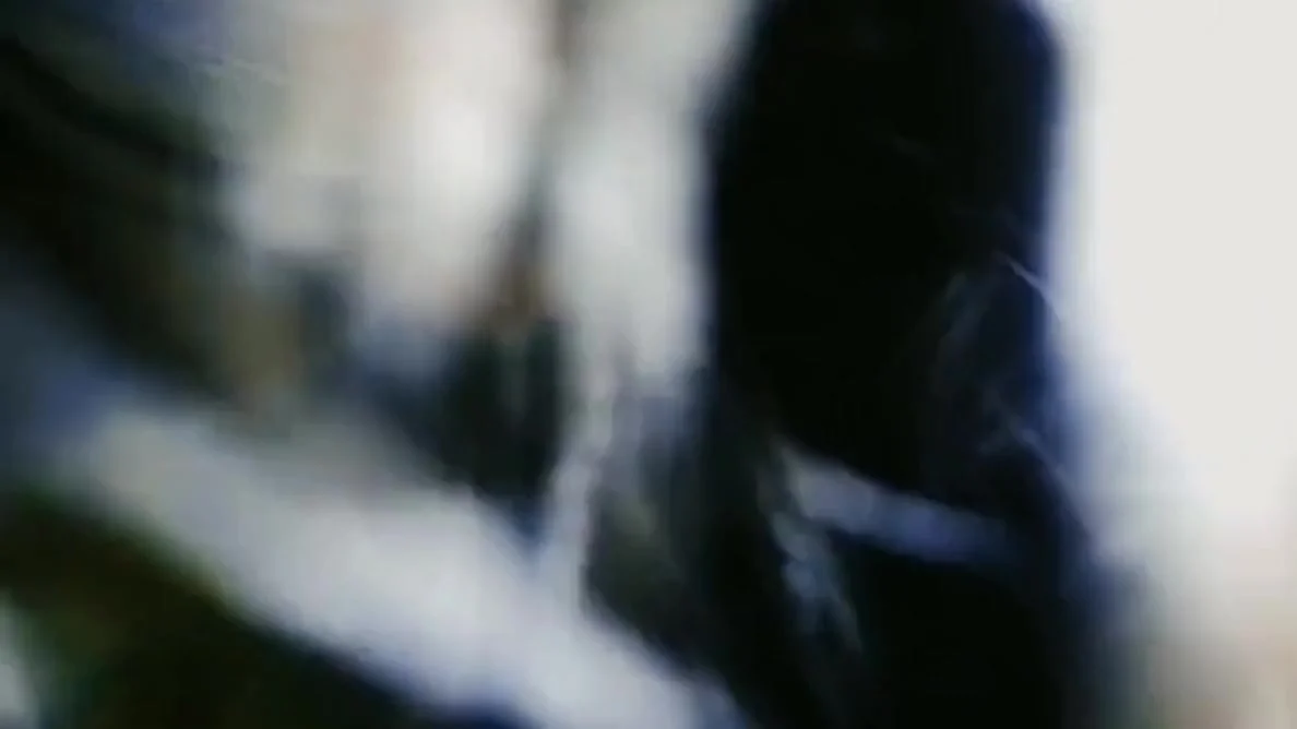 Lund Ko Ayesa Pyar Sirf Bengali Bhabhi Hi De Sakti Hai