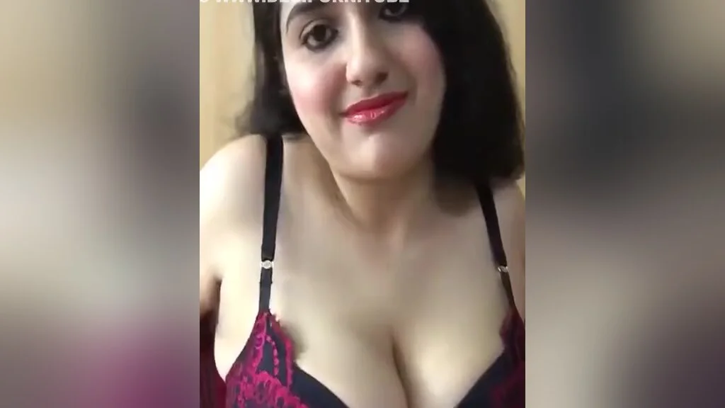 Today Exclusive- Sexy Desi Girl Hot Cam Show 2