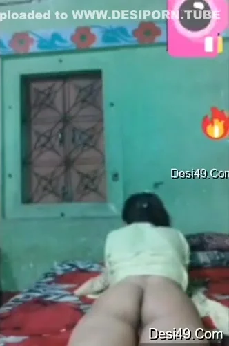 Today Exclusive-desi Girl Shows Her Boobs And Pussy Fingering 2