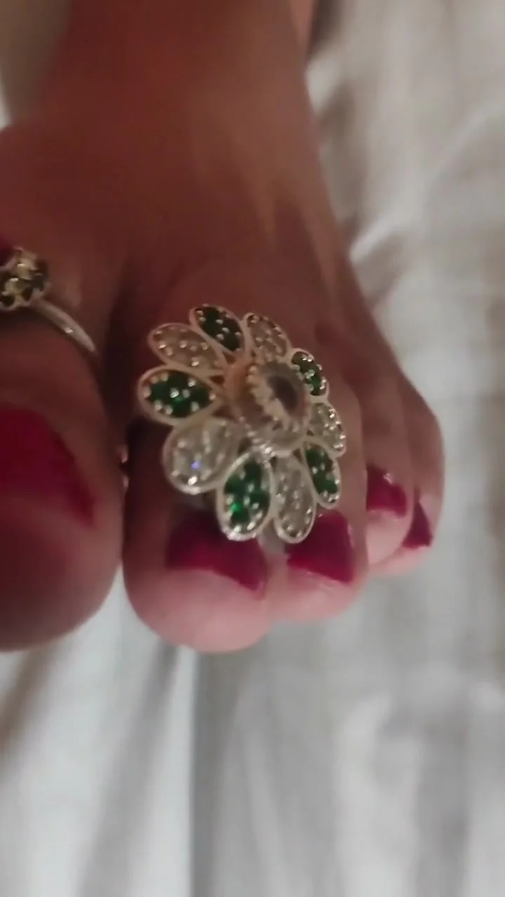 Laal Pari Within Girl With Red Rose And Rose Red