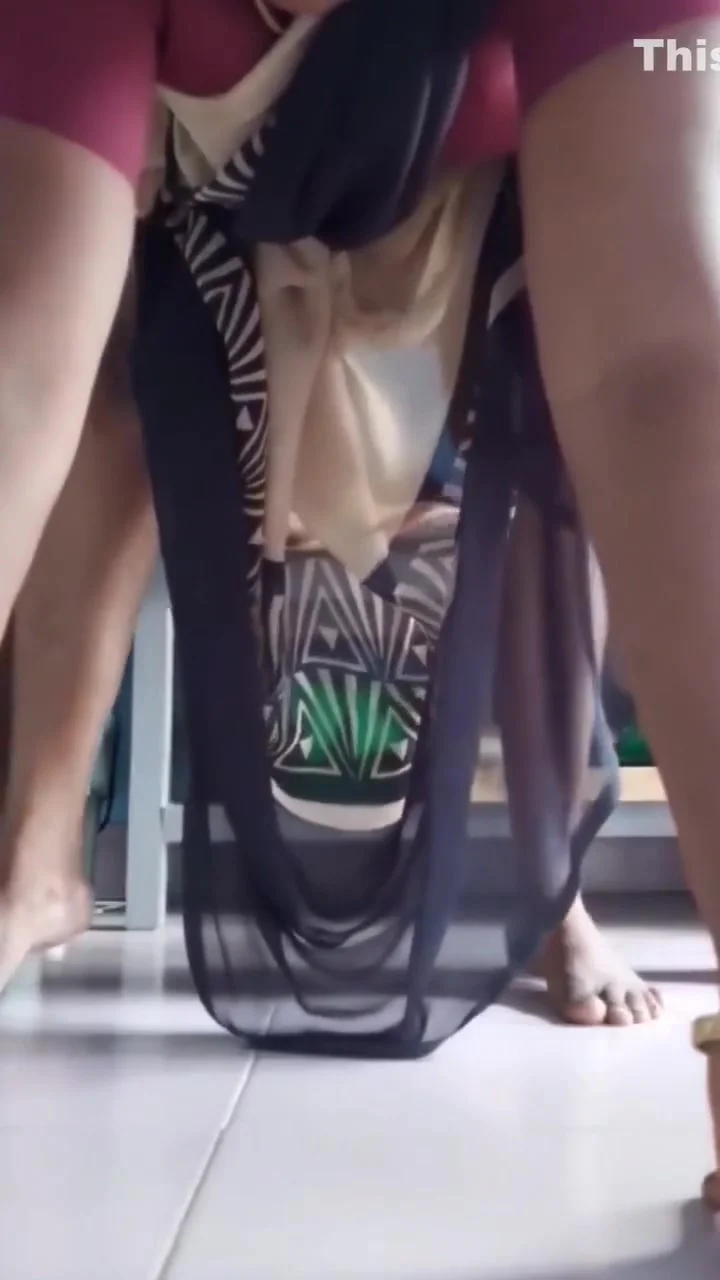 Hindi Sex In Desi Tailor Cheating Sex With Village Bhabhi With Orgasam