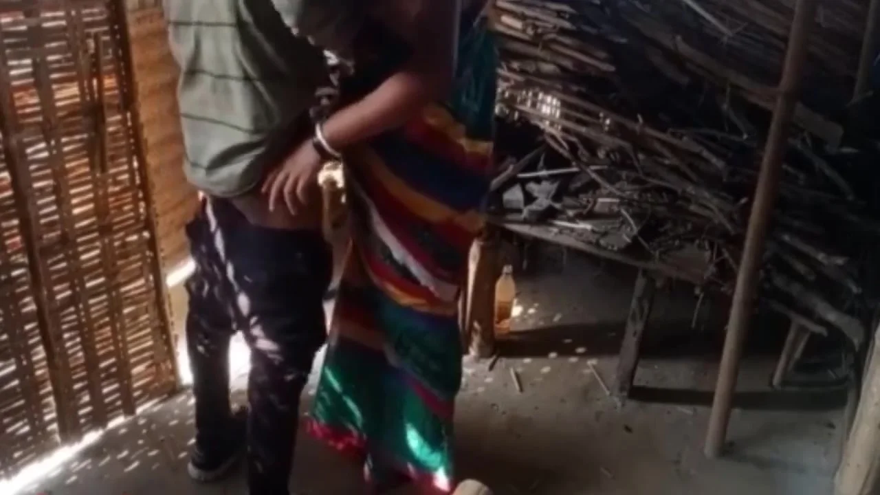 My Stepsister-in-law Called Me Alone And Me Sex