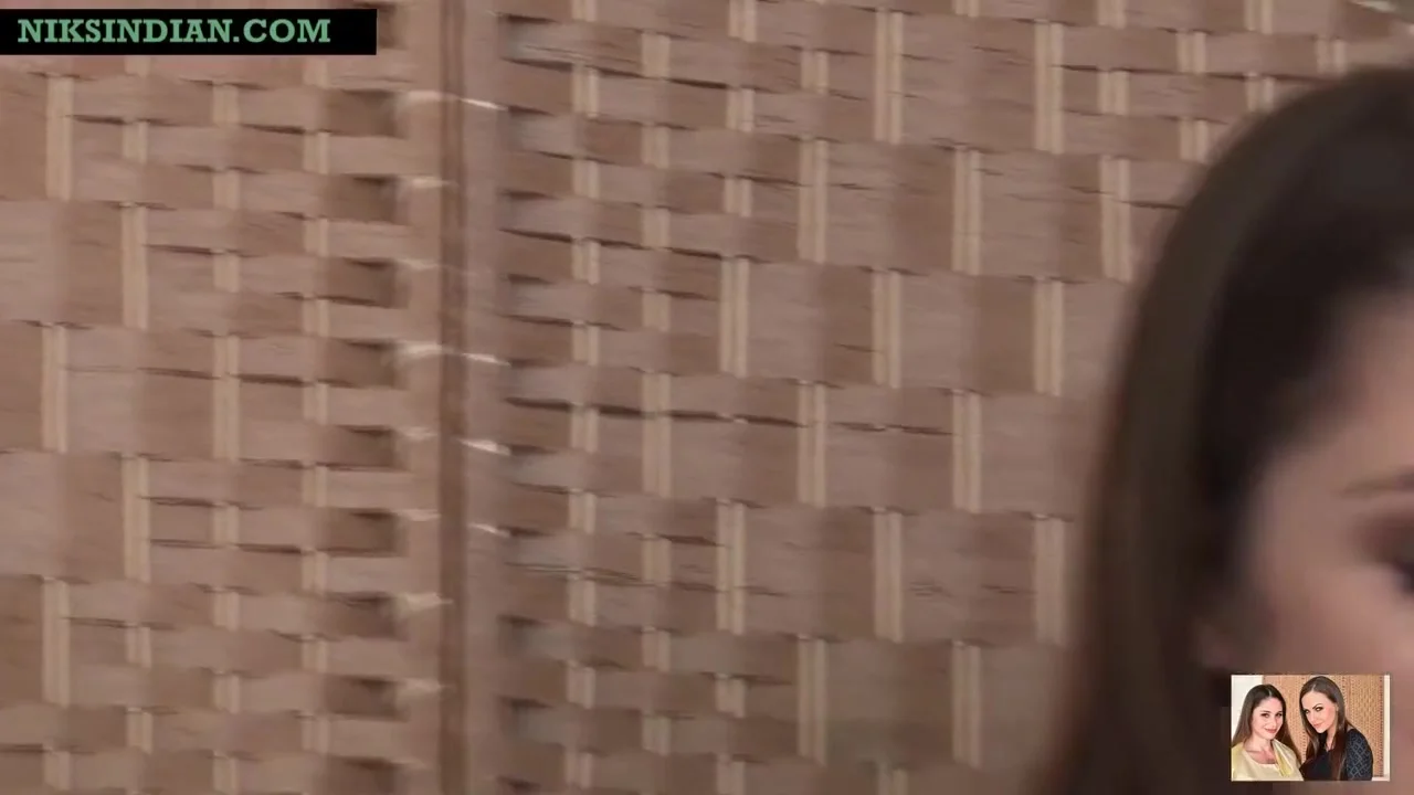 Hot Anal Threesome Sex With Devar And His Wife - Desi Bhabhi And Niks Indian