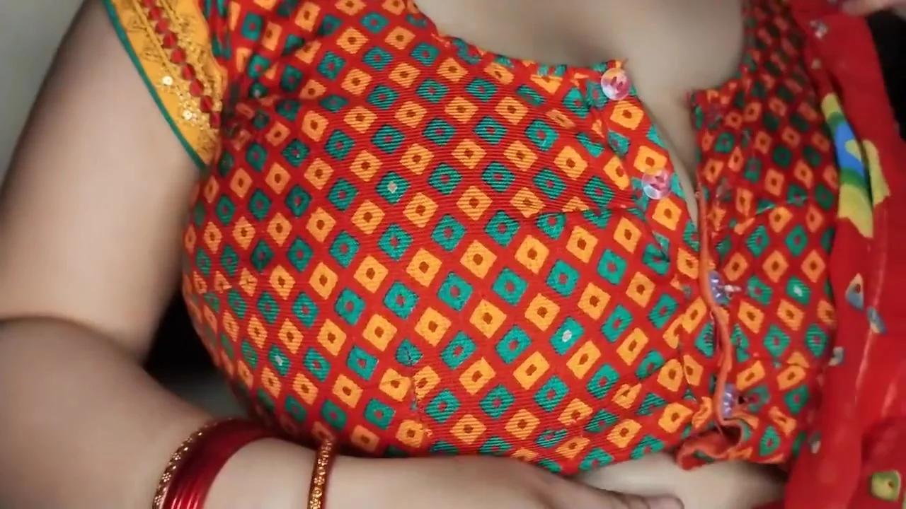 Horny Saali Ki Jawani With Talking