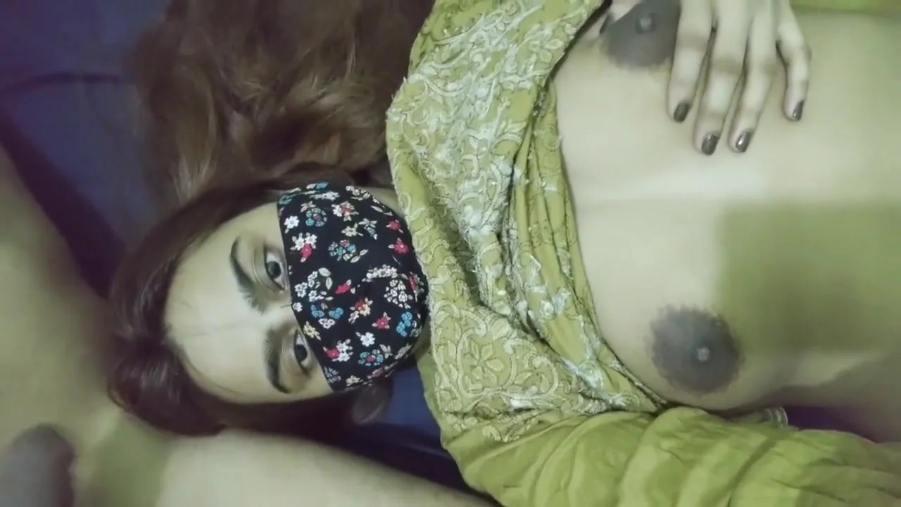 Most Beautiful And Verified Amateurs In Desi Devar And Bhabi-hindi Sex Tight Pussy