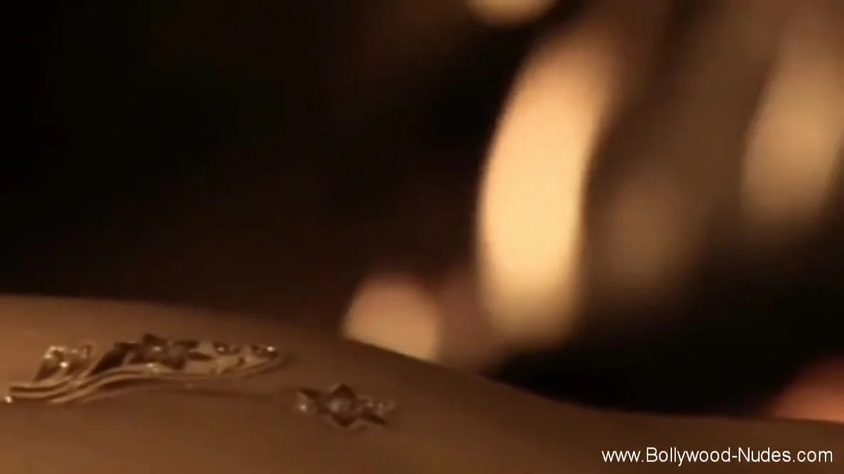 Hoping To Feel Sexier Tonight In Indian Brunette Milf With Indian Lady