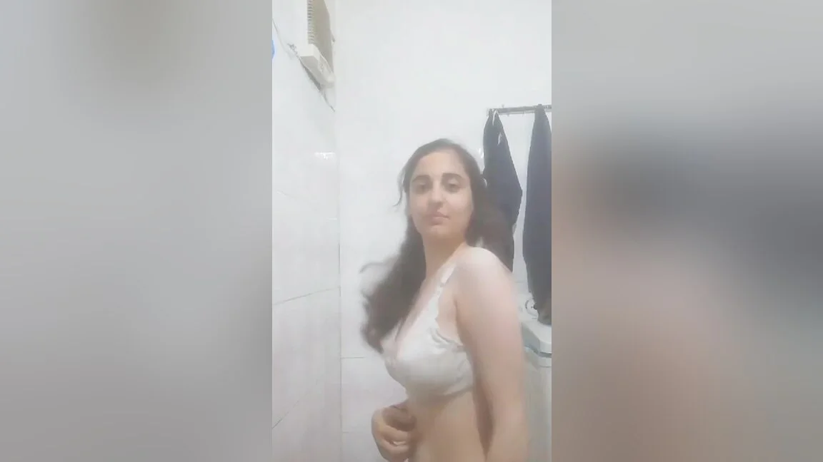 My Czn Showing Body For Fans