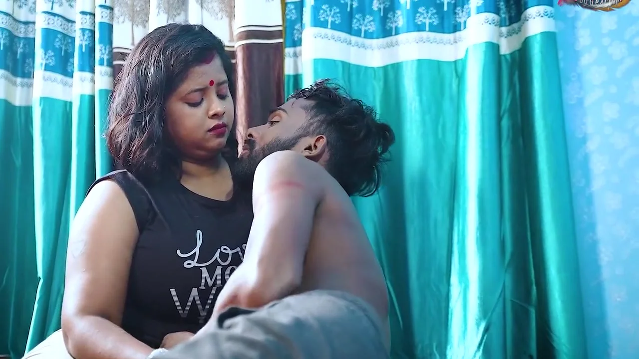 Desi New Honry Bhabhi Hardcore Fuck With Her Debar When She Was Alone At Home ( Full Movie )