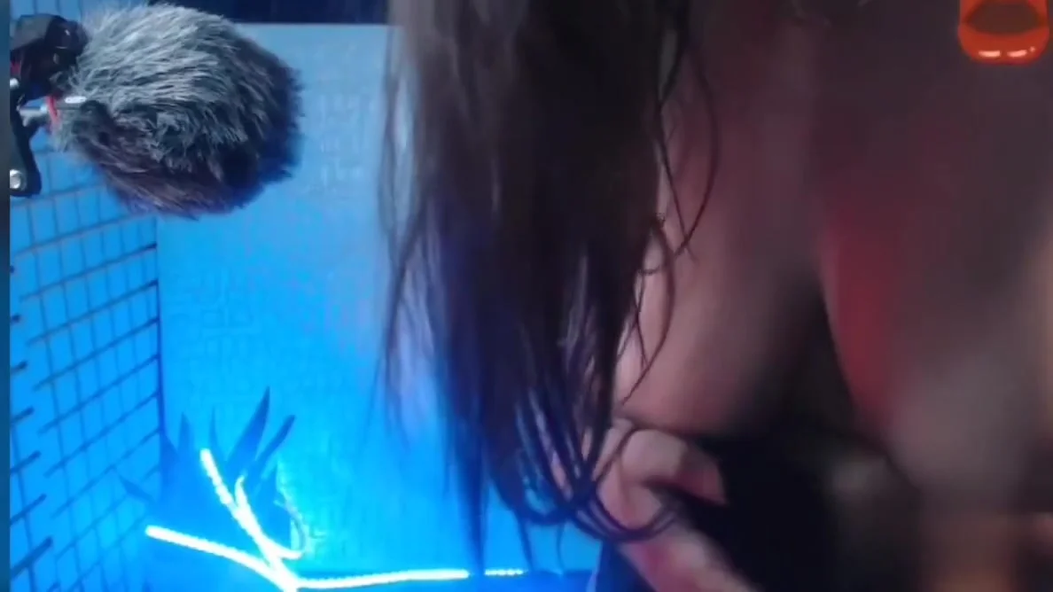 Hot Indian Aunty – Full Nude Show