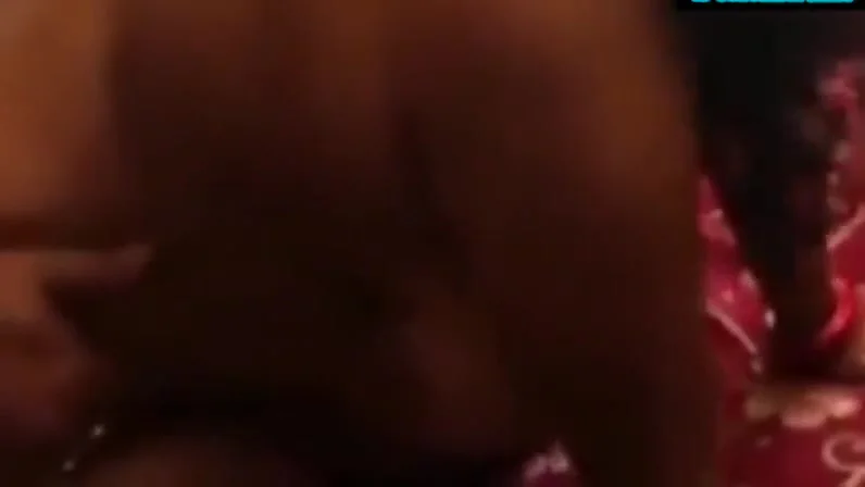 Sexy Indian Aunty Try To Satisfy Her Neighbour In Bedroom